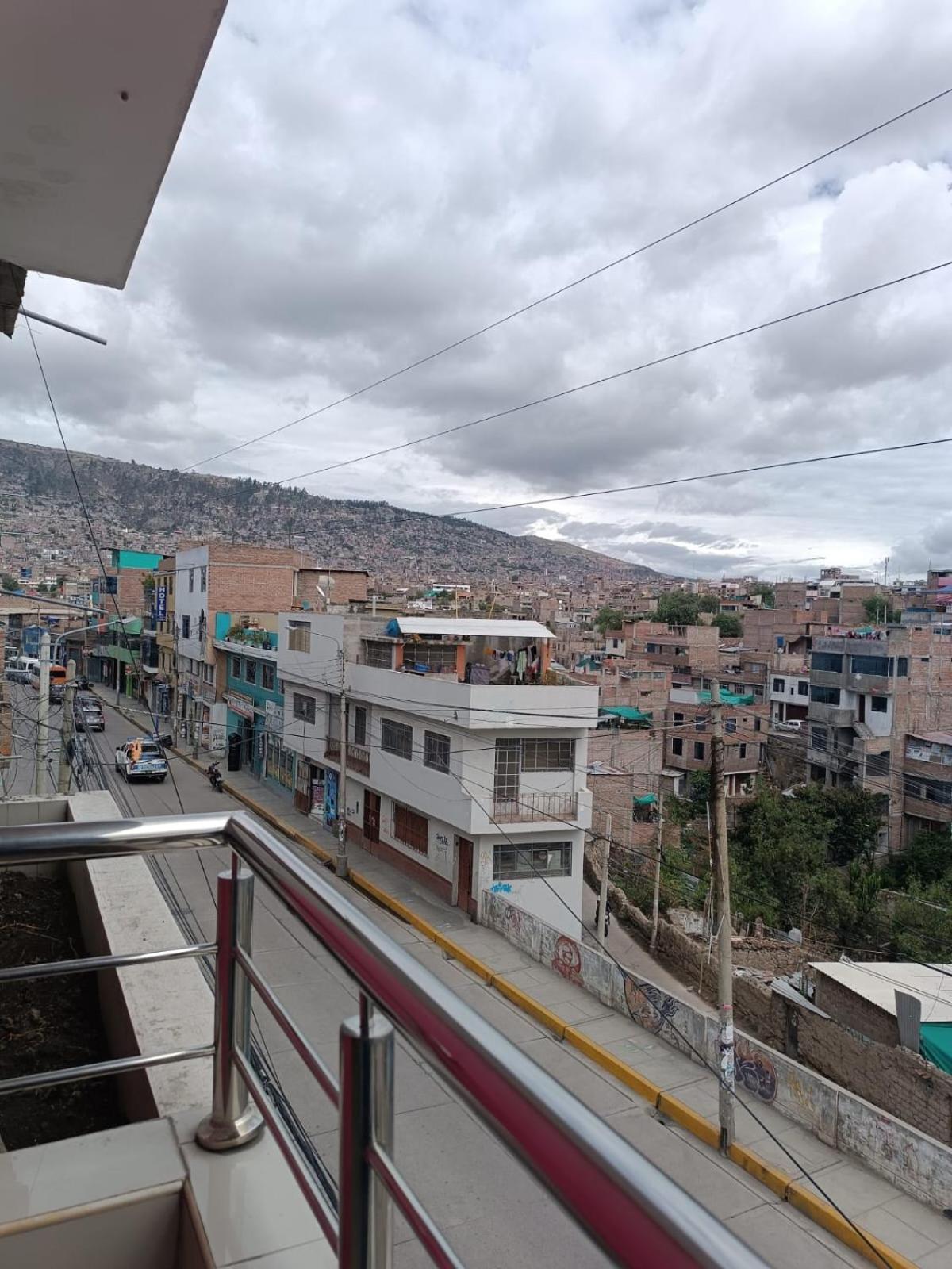 Hostal Yuraq Wasi 596 Ayacucho Exterior photo