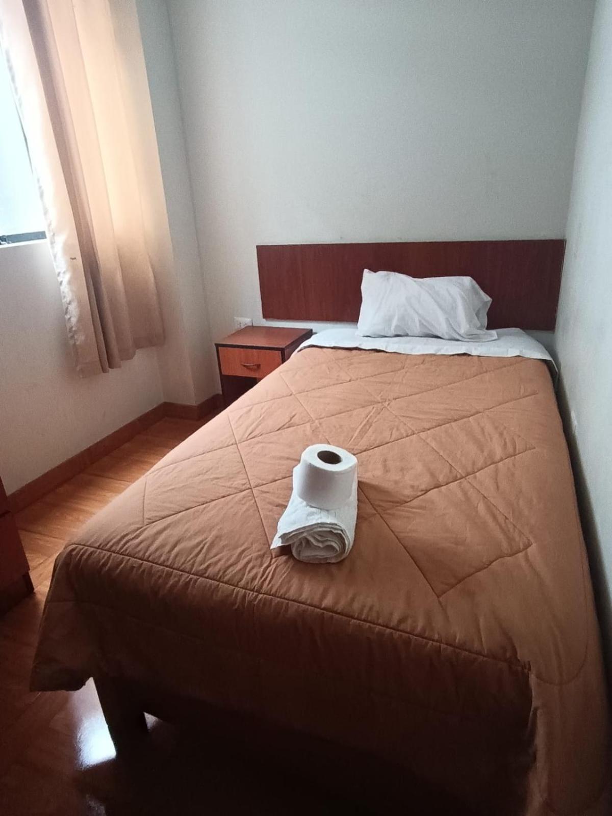 Hostal Yuraq Wasi 596 Ayacucho Exterior photo
